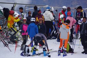 ski and snowboarding in auli