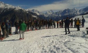 ski training classes auli